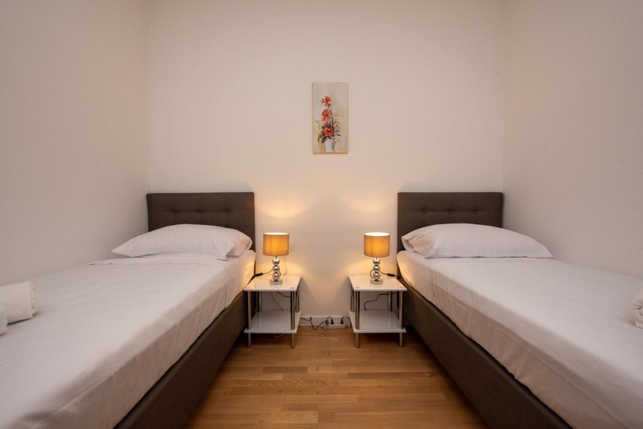 Apartment Katicic Сплит Екстериор снимка