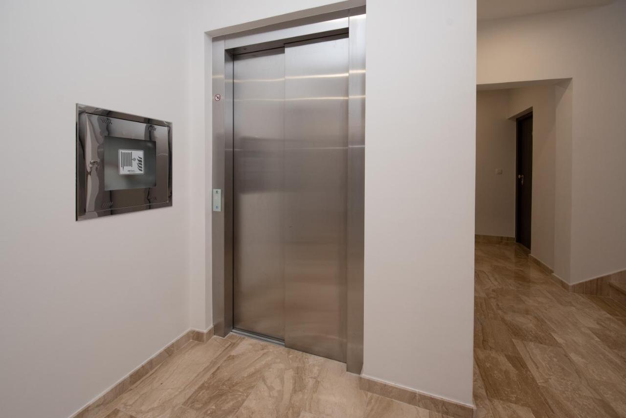 Apartment Katicic Сплит Екстериор снимка