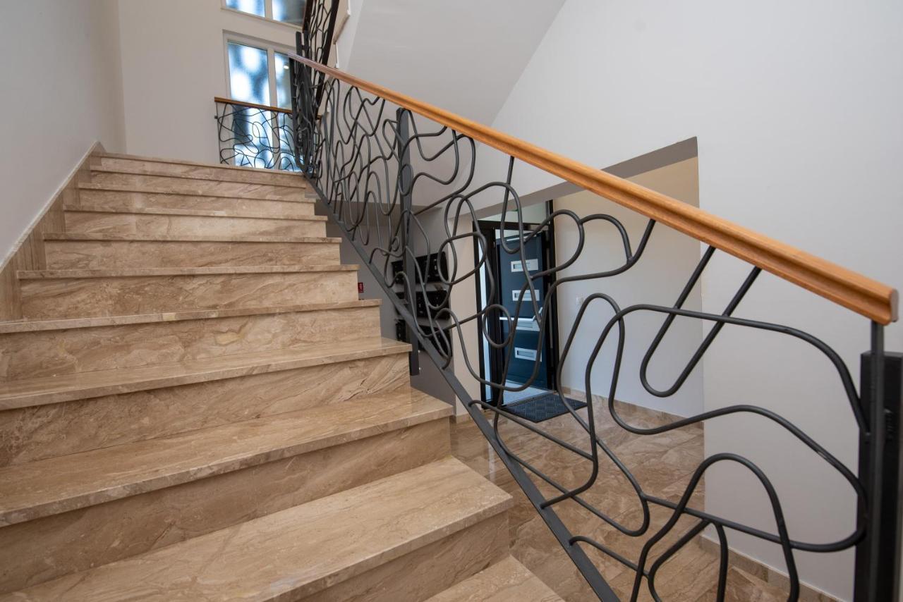 Apartment Katicic Сплит Екстериор снимка